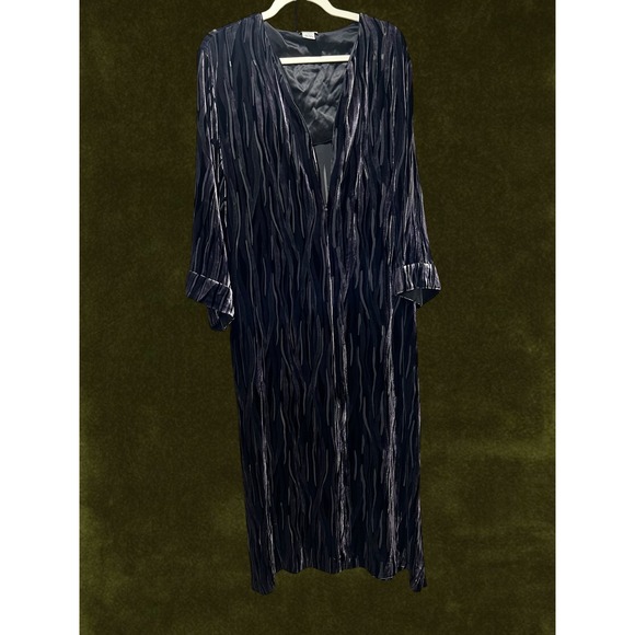 Neiman Marcus Other - Neiman Marcus VTG 90s/Y2K Velvet Burnout Silk Blend Witchy Duster Robe Black L